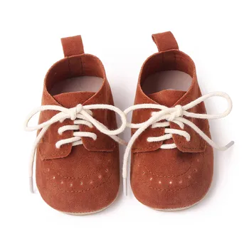Домашние носки для малышей, мягкая обувь для прогулок для новорожденных, зимние толстые розовые носки с бабочкой для девочек, резиновая подошва, забавный мультяшный носок для младенцев