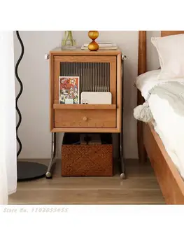Подвесной прикроватный столик скандинавский твердой древесины гостиной, диван, небольшой шкаф-пенал японская спальня небольшой узкий шкаф шкафчик